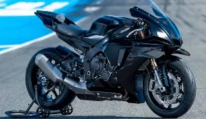 Alquilar moto deportiva